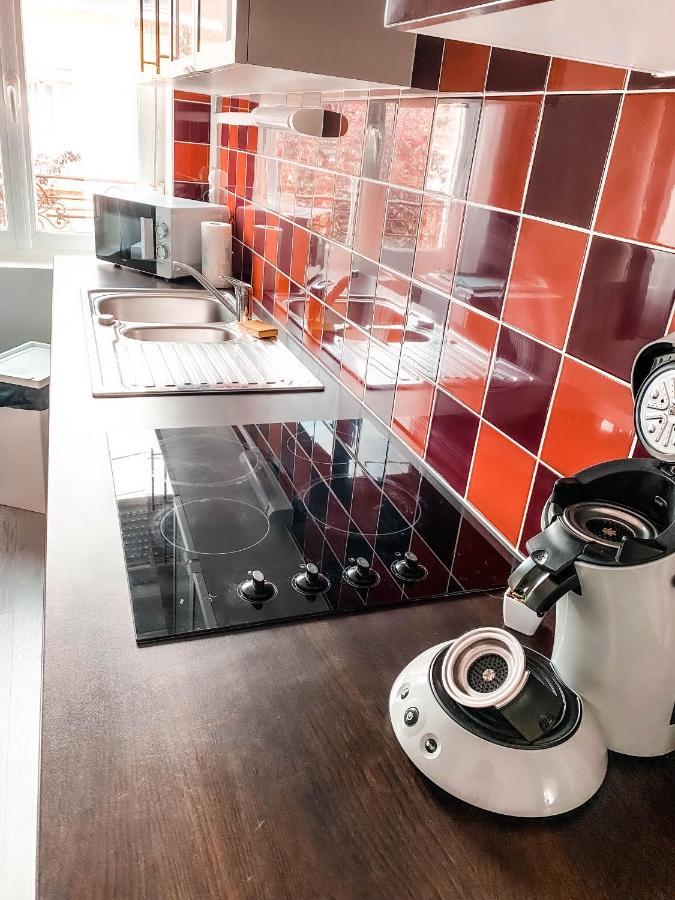 * The Gold Time * Appartement Confort * Centre-Ville Calais Bagian luar foto